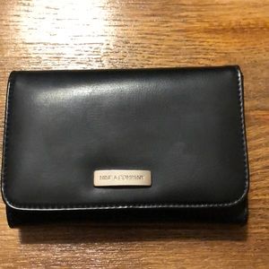 Nine & Company Wallet